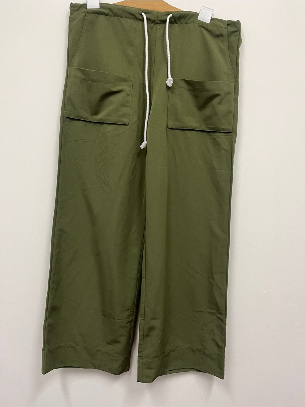 NWT Local European Olive Green Drawstring Wide-Leg Cargo Pants Size XS/S